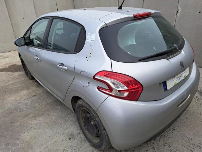 Image Moteur - PEUGEOT 208 1