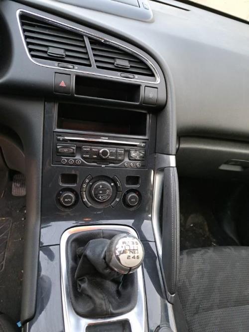 Image Moteur essuie glace avant droit - PEUGEOT 3008 1