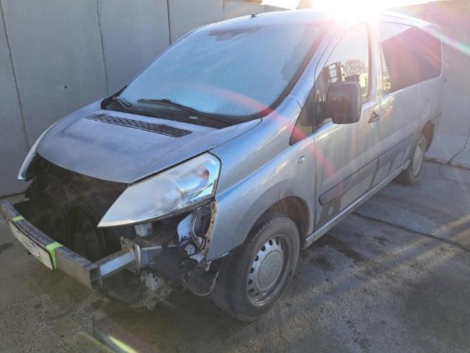 Image Porte de coffre droit - PEUGEOT EXPERT 2