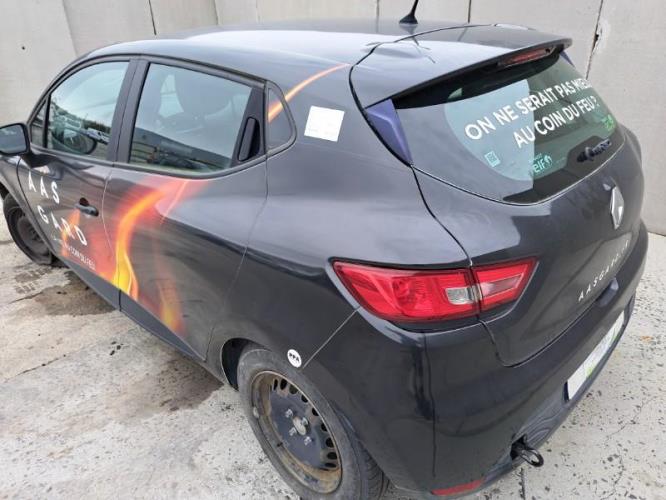 Image Feu diurne avant droit - RENAULT CLIO 4
