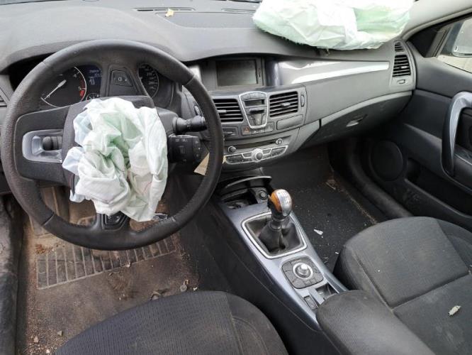 Image Feu arriere principal droit (feux) - RENAULT LAGUNA 3
