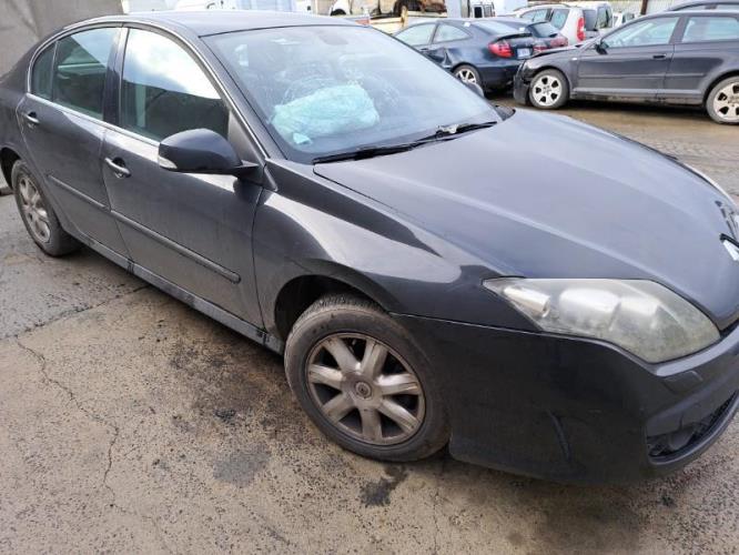 Image Feu arriere principal droit (feux) - RENAULT LAGUNA 3