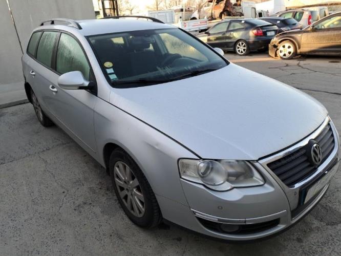 Image Com (Bloc Contacteur Tournant+Commodo Essuie Glace+Commodo Phare) - VOLKSWAGEN PASSAT 5