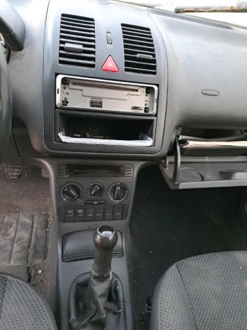 Image Feu arriere principal gauche (feux) - VOLKSWAGEN POLO 3