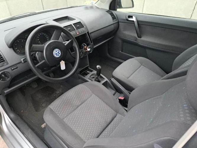 Image Feu arriere principal gauche (feux) - VOLKSWAGEN POLO 4