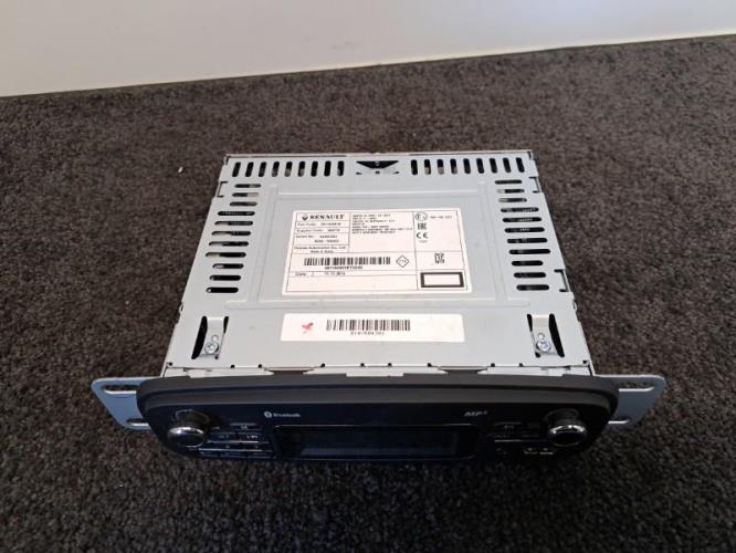 Image Autoradio d'origine - RENAULT CLIO 4