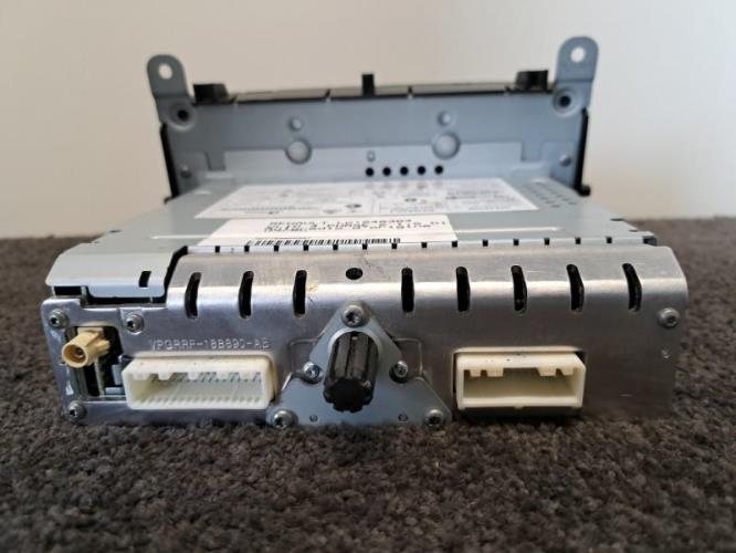 Image Autoradio d'origine - RENAULT CLIO 4
