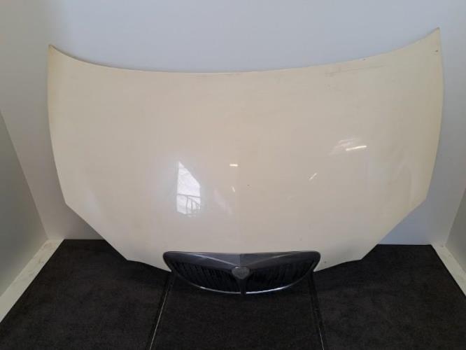 Image Capot - LANCIA YPSILON 4