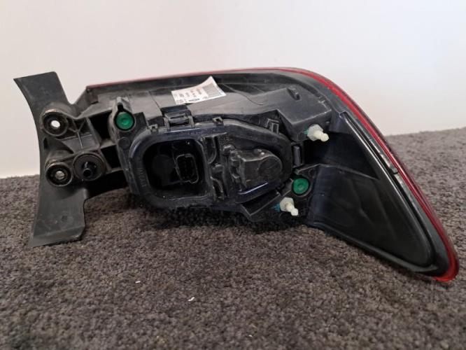 Image Feu arriere principal droit (feux) - RENAULT CLIO 4