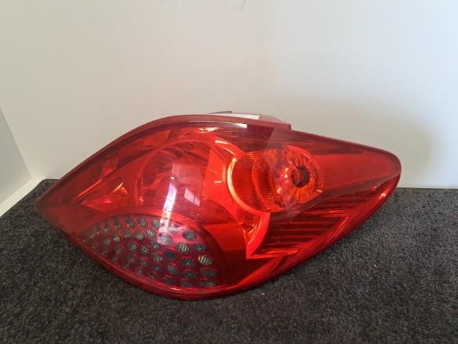 Image Feu arriere principal droit (feux) - PEUGEOT 207