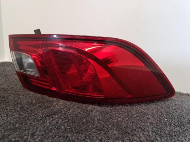 Image Feu arriere principal gauche (feux) - RENAULT CLIO 4