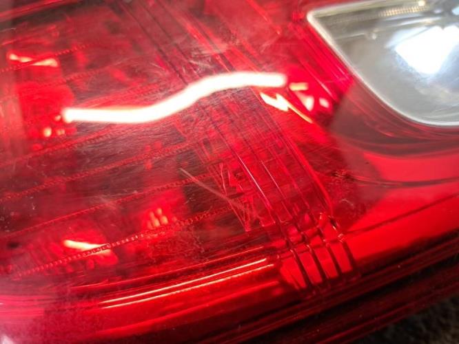 Image Feu arriere principal gauche (feux) - RENAULT CLIO 4