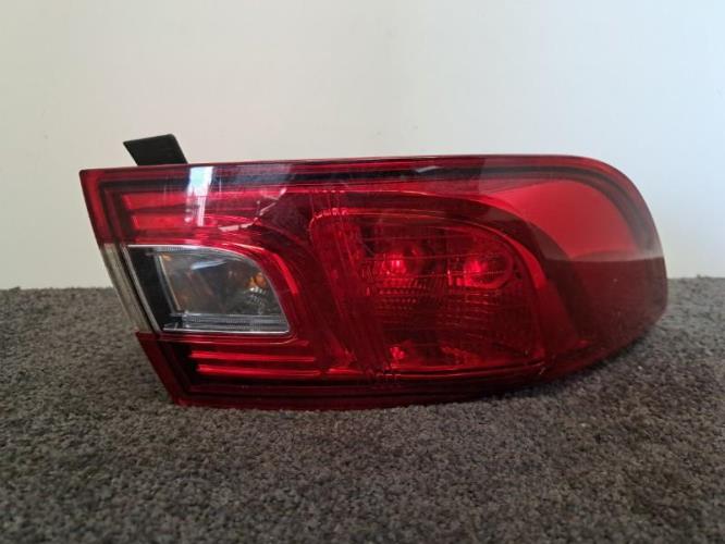 Image Feu arriere principal gauche (feux) - RENAULT CLIO 4