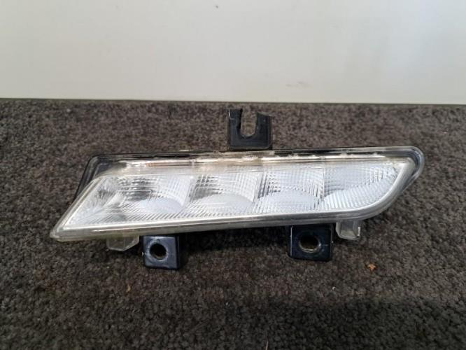 Image Feu diurne avant gauche - RENAULT CLIO 4