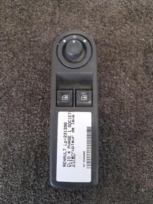 Image Interrupteur de leve vitre avant gauche - RENAULT CLIO 4