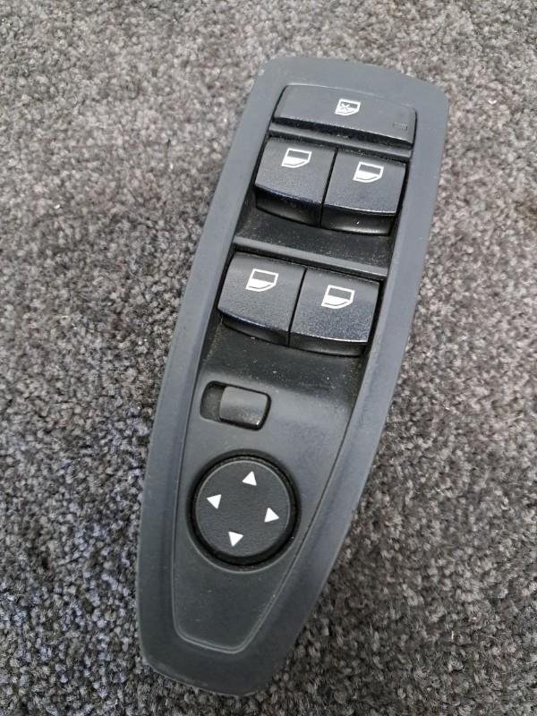 Pièce Auto