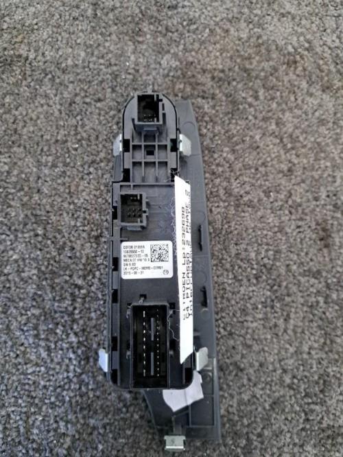 Image Interrupteur de leve vitre avant gauche - CITROEN C4 PICASSO 2