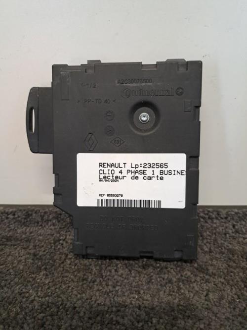 Image Lecteur de carte (neiman) - RENAULT CLIO 4