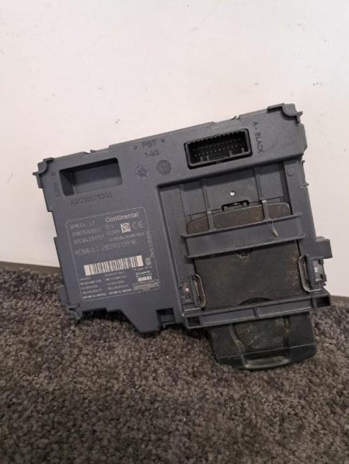 Image Lecteur de carte (neiman) - RENAULT CLIO 4