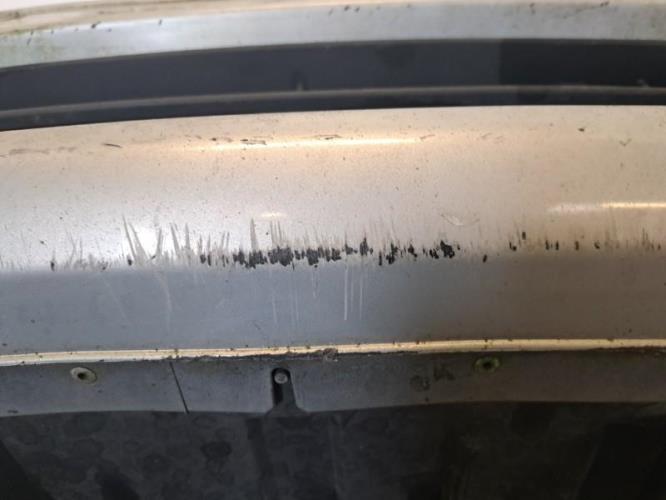 Image Pare choc avant - RENAULT SCENIC 2