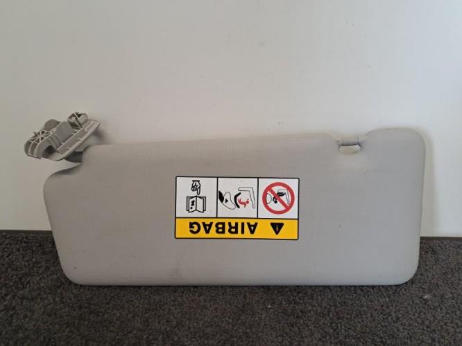 Image Pare soleil droit - RENAULT CLIO 4