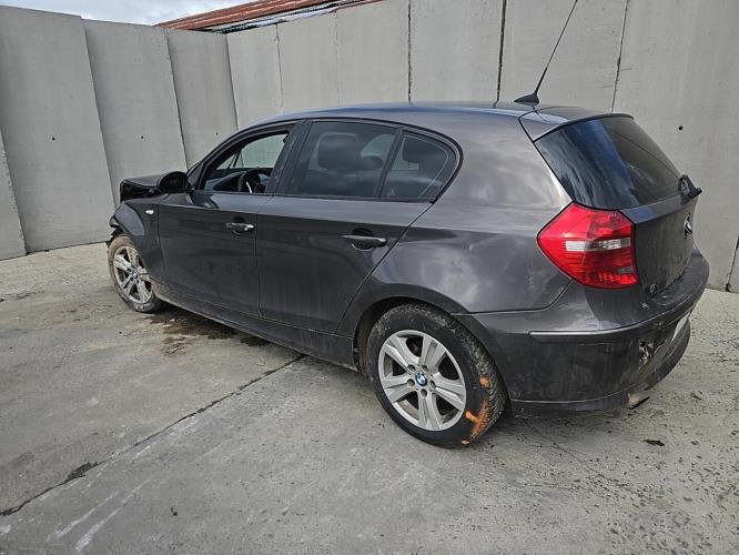 Image Porte avant droit - BMW SERIE 1 E87