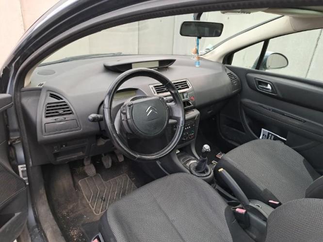 Image Porte avant gauche - CITROEN C4 1