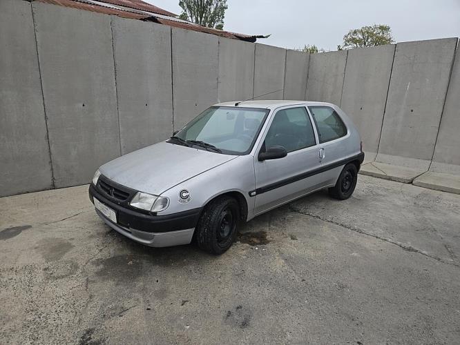 Image Pare choc arriere - CITROEN SAXO