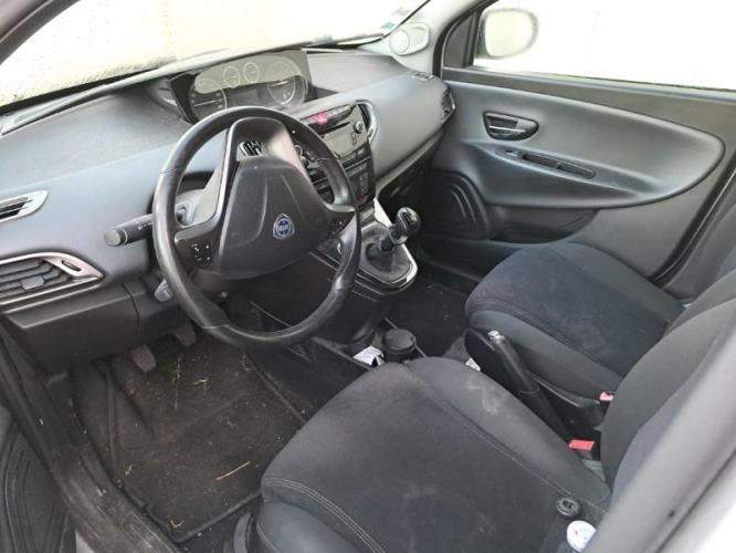 Image Moteur - LANCIA YPSILON 5
