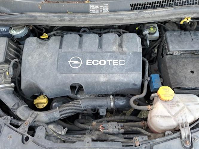 Image Feu arriere principal gauche (feux) - OPEL CORSA D