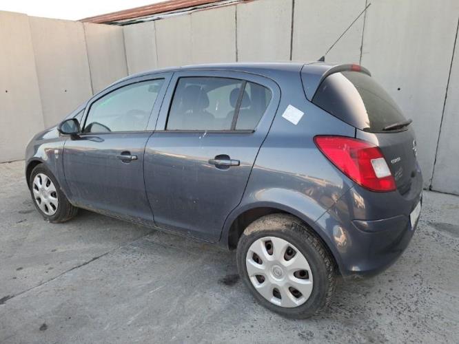 Image Feu arriere principal gauche (feux) - OPEL CORSA D