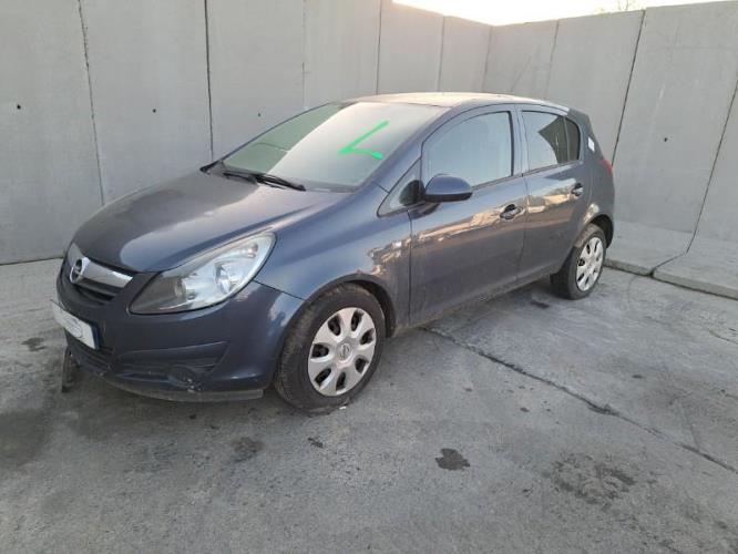 Image Feu arriere principal gauche (feux) - OPEL CORSA D