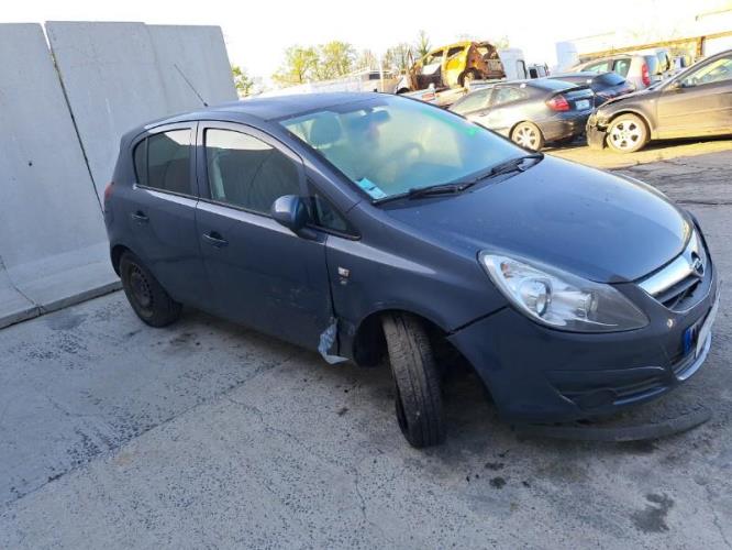 Image Feu arriere principal gauche (feux) - OPEL CORSA D