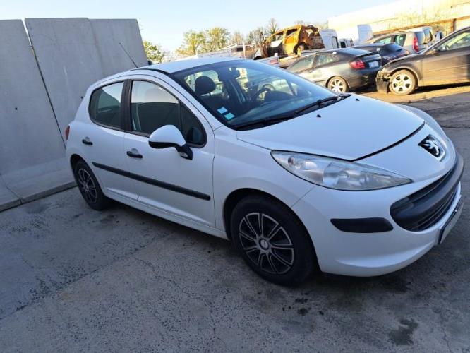 Image Pare choc arriere - PEUGEOT 207