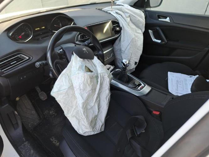 Image Calculateur moteur - PEUGEOT 308 2