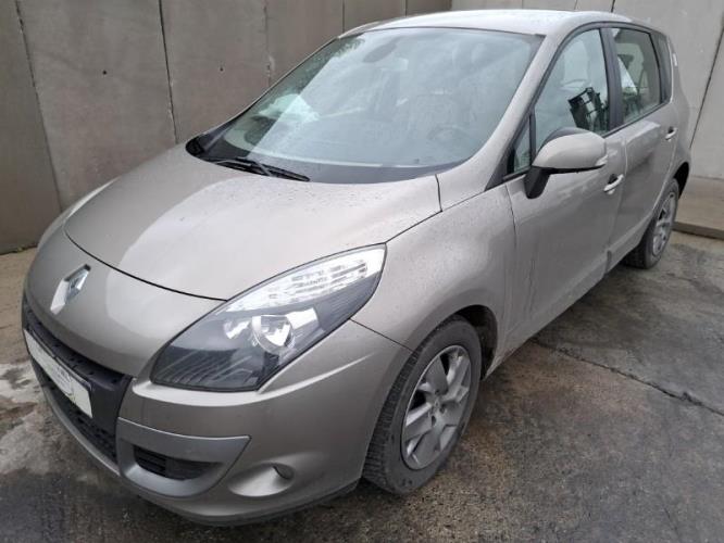Image Pare choc arriere - RENAULT SCENIC 3