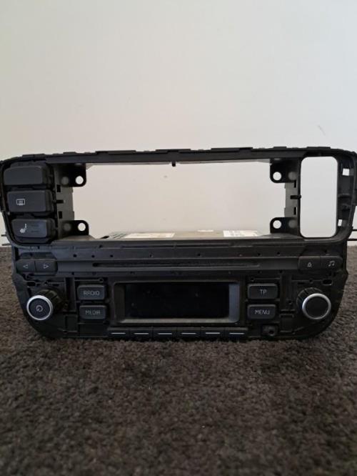 Image Autoradio d'origine - VOLKSWAGEN UP