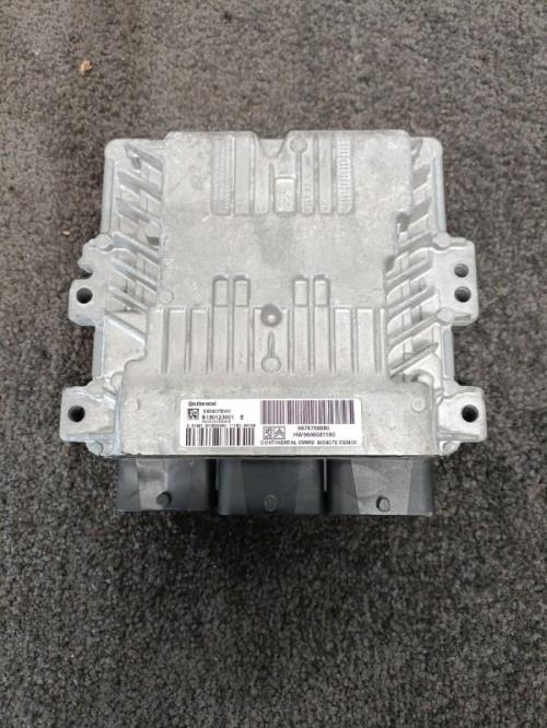 Image Calculateur moteur - PEUGEOT 508 1
