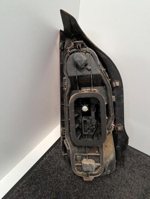 Image Feu arriere principal droit (feux) - VOLKSWAGEN UP