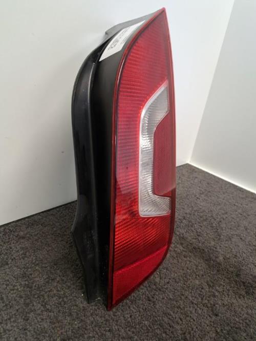 Image Feu arriere principal droit (feux) - VOLKSWAGEN UP