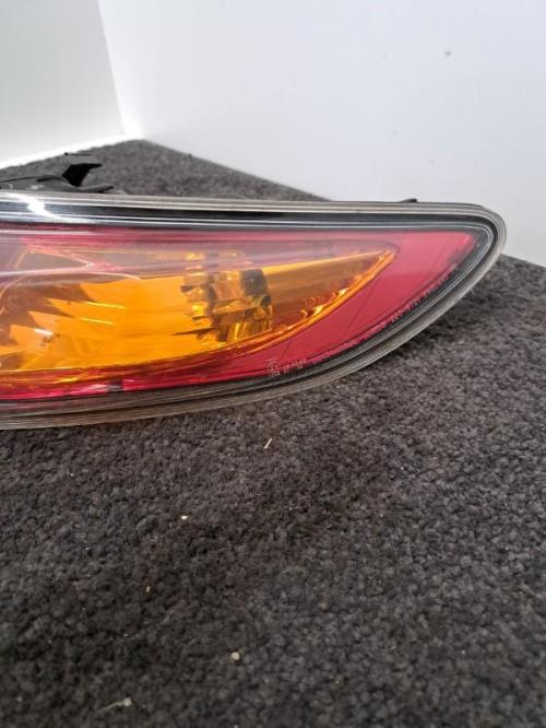Image Feu arriere principal droit (feux) - HONDA CIVIC 8