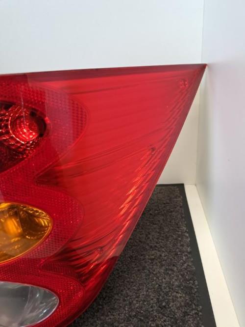 Image Feu arriere principal droit (feux) - PEUGEOT 1007