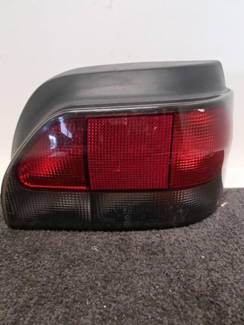 Image Feu arriere principal droit (feux) - RENAULT CLIO 1
