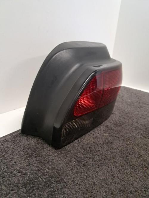Image Feu arriere principal droit (feux) - RENAULT CLIO 1