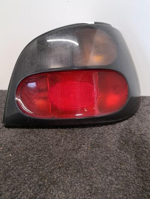 Image Feu arriere principal droit (feux) - RENAULT MEGANE 1