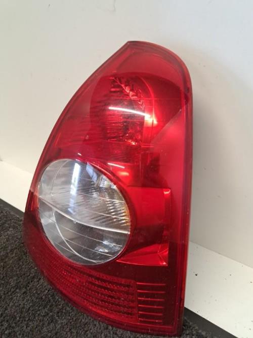 Image Feu arriere principal droit (feux) - RENAULT CLIO 2