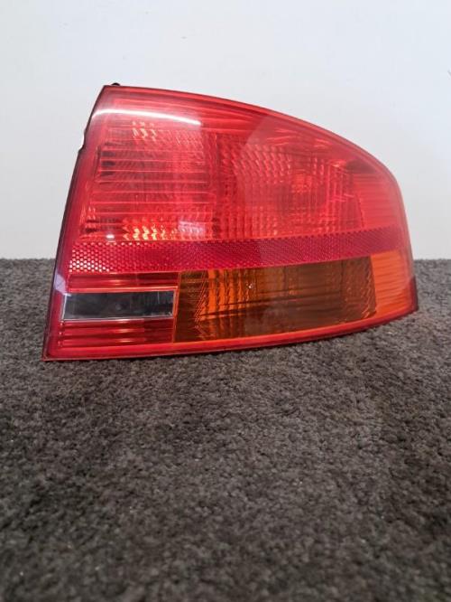 Image Feu arriere principal droit (feux) - AUDI A4 2