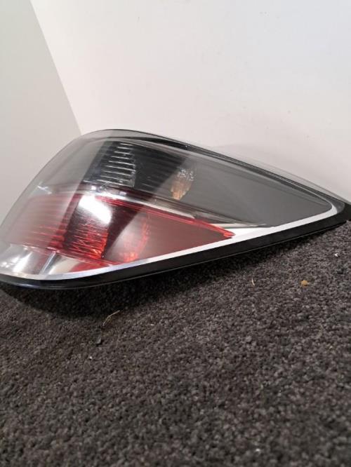 Image Feu arriere principal droit (feux) - OPEL ASTRA H