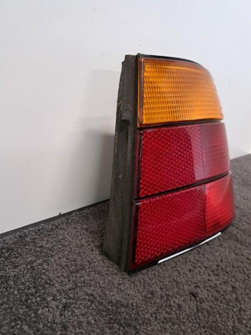 Image Feu arriere principal droit (feux) - BMW SERIE 5 E34