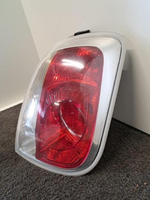 Image Feu arriere principal droit (feux) - FIAT 500 2